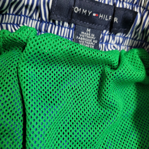 Tommy Hilfiger Men's Swim Shorts Size Medium Waist 28" Inseam 9" Excellent Cond - Picture 6 of 6